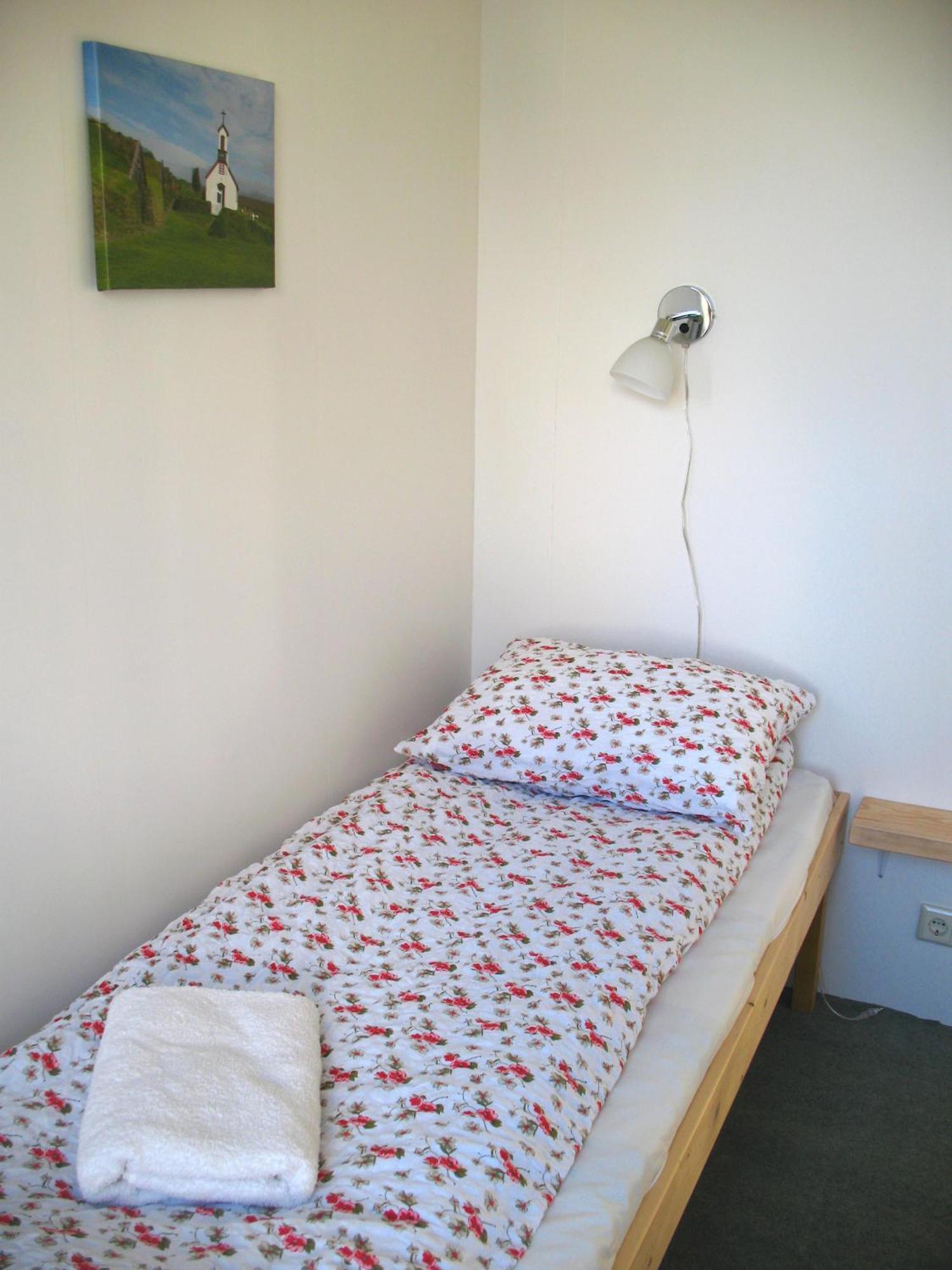 Guesthouse Husid Hlitharendi Zimmer foto